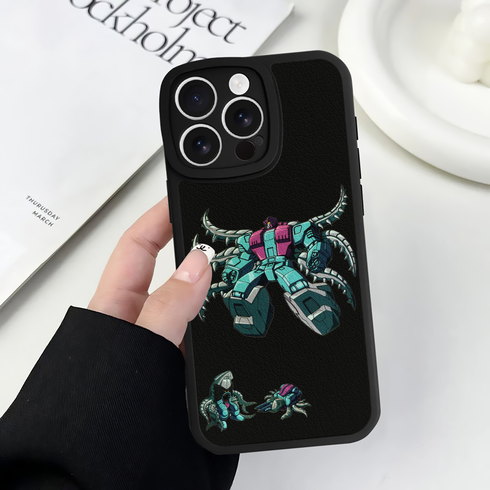 （画像用）  【iPhone 16シリーズ対応】シリコンスマホケース（レザー調） 材質：シリコン